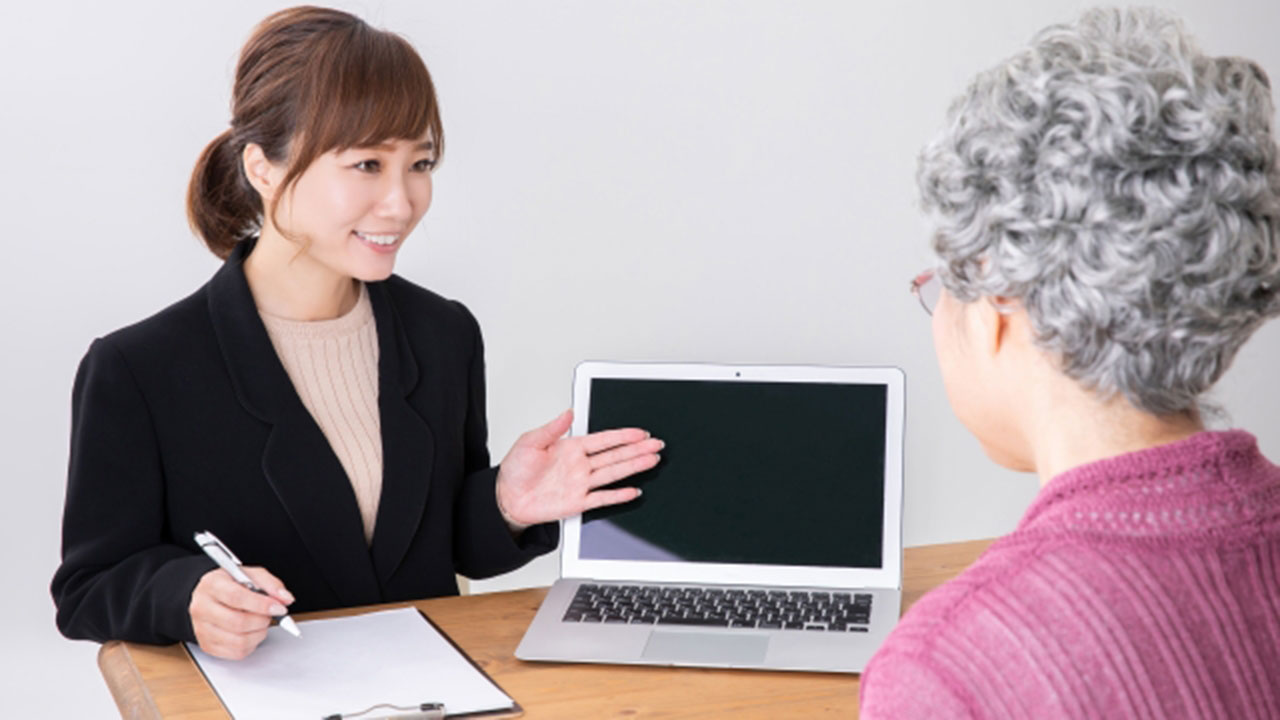 遺言書　専門家