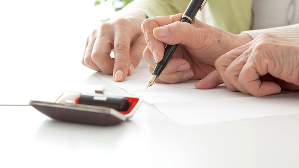 遺産分割協議書に表紙は必要？おすすめのワードのテンプレート